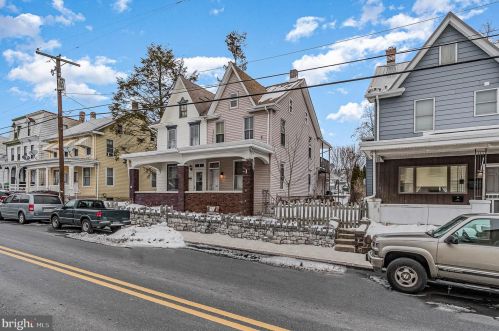 38 28th St, Harrisburg, PA 17103-1908