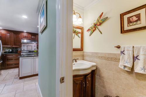 49 Crystal Beach Blvd, Moriches NY  11955-1909 exterior