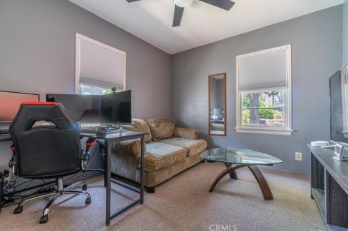 553 Plaza Serena, Ontario CA  91764-2822 exterior