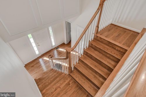 26 Colonel Miles Ct, Harpers Ferry WV  25425-3109 exterior