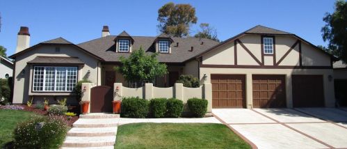 1225 Ridgemark Dr, Hollister, CA 95023-6464