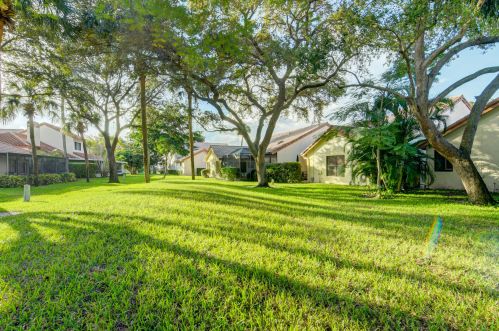 23313 Water Cir, Boca Raton FL  33486-8539 exterior