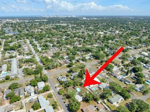 4920 20th Ave, Saint Petersburg, FL 33710-5214
