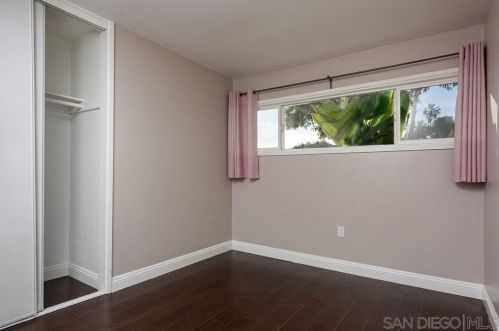 4075-77 Clairemont Dr, San Diego CA exterior