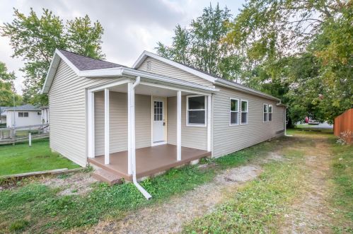 141 Mclene Ave, London OH  43140-1165 exterior