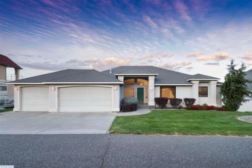 575 Clermont Dr, Richland, WA 99352-9524