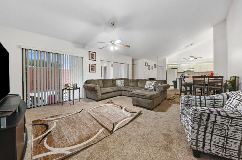 1181 Summit Place Cir, West Palm Beach, FL 33415-4815