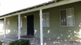 213 Donna Ave, Bakersfield, CA 93304-3229