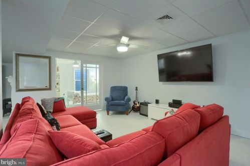 300 Liberty St, Ephrata PA  17522-9179 exterior