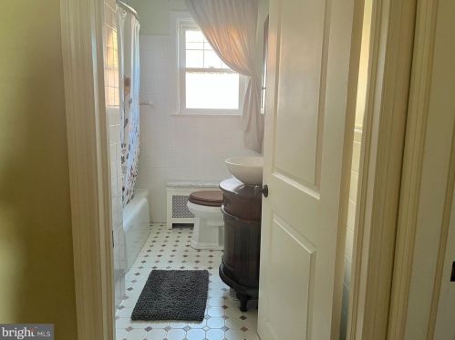 600 Delaware Ave, Lansdale PA 19446-3421 exterior