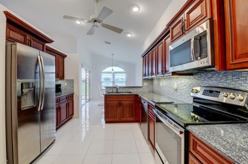 7881 Stirling Bridge Blvd, Delray Beach, FL 33446-3621