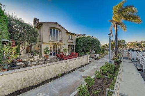 144 Rivo Alto Canal, Long Beach, CA 90803-4077
