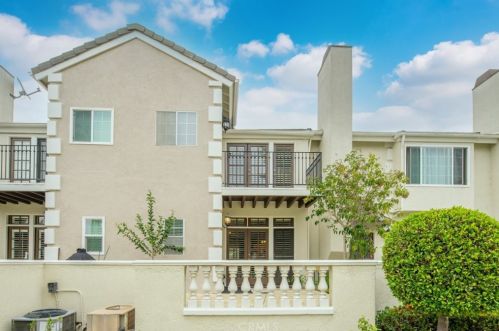 4314 Spencer St, Torrance CA  90503-2452 exterior