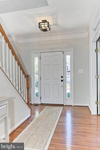 14286 Chalfont Dr, Haymarket VA  20169-2632 exterior