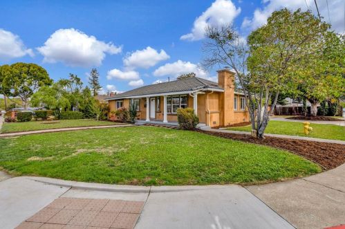 842 Harrison Ave, Campbell, CA 95008-0118