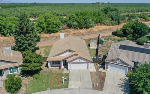 825 Evans Rd, Liberty Farms, CA 95620-4277