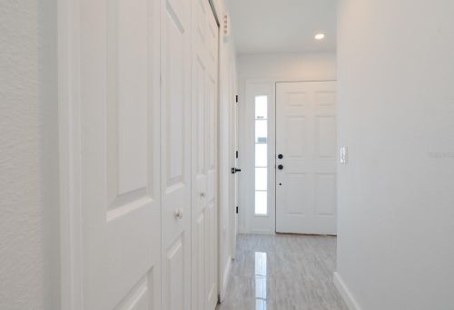 3810 Strafford Pl, Lakeland FL  33810-2468 exterior