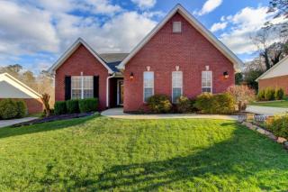 9814 Bluegrass Rd, Knoxville, TN 37922-5701