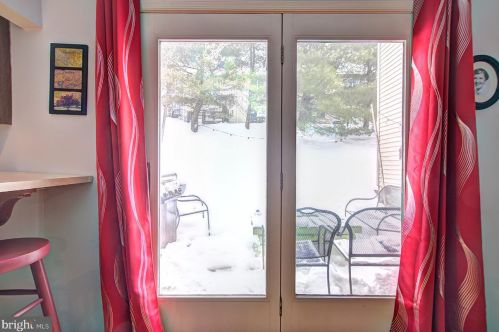 15 Willow Ct, Downingtown PA  19335-3400 exterior