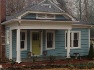 2415 Springwood Dr, Greensboro, NC 27403-2029