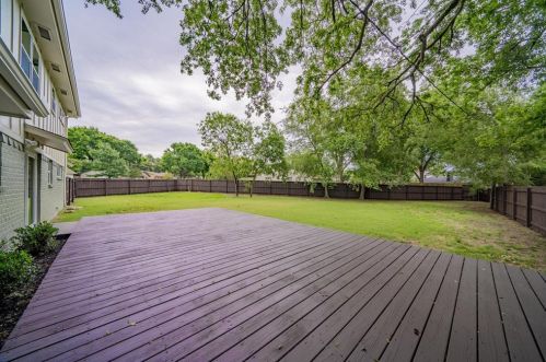 1606 Wisteria Way, Richardson TX  75080-3115 exterior