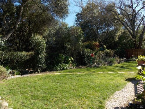 1564 Cunningham Way, Santa Rosa CA  95403-2342 exterior
