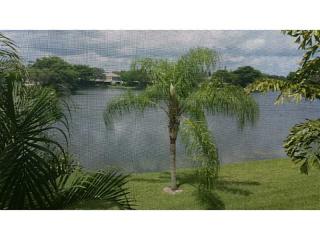 924 106th Ter, Hollywood FL  33026-3908 exterior