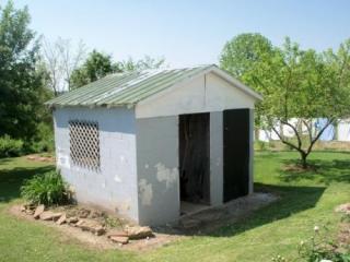 966 Oak Ridge Rd, Charters, KY 41179-8428