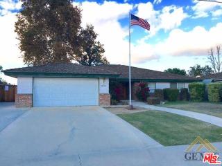 10010 Palm Ave, Bakersfield CA  93312-2857 exterior