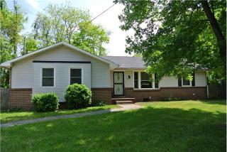 1801 Calloway Dr, Clarksville, TN 37042-3457