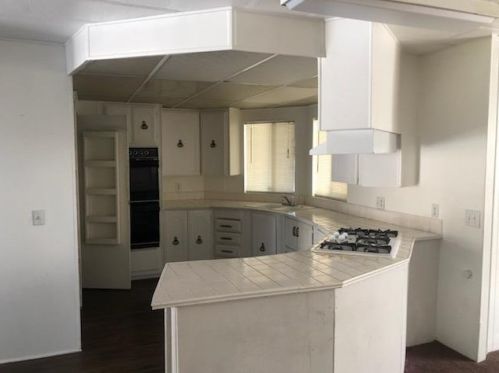 16409 Wimbleton Dr, Victorville, CA 92395-4957