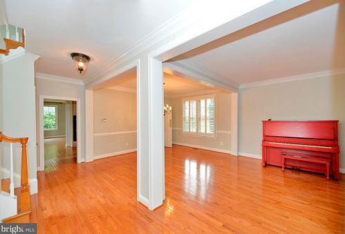 153 Amalfi Ct, Purcellville VA  20132-5816 exterior