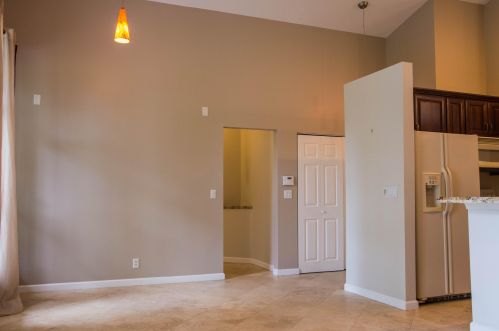 207 5th Ave, Delray Beach, FL 33444-2738