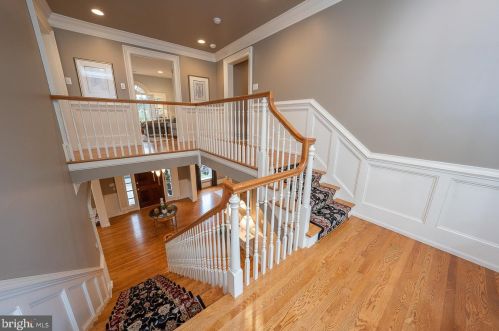 315 Blackburn Dr, Berwyn PA  19312-2801 exterior