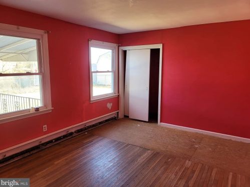 25 Chippewa Trl, Browns Mills NJ 08015-6458 exterior