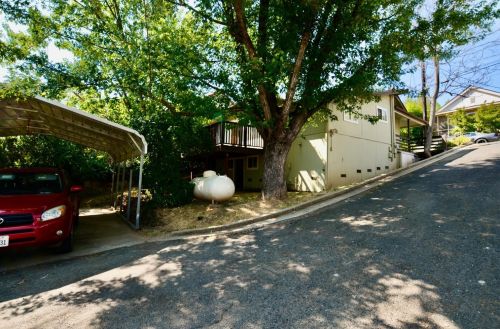 1245 Summit Rd, Angels Camp, CA 95222-9391