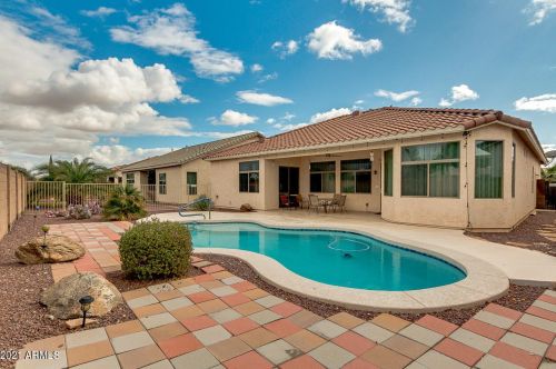 18242 Stinson Dr, Sun City, AZ 85374-7320