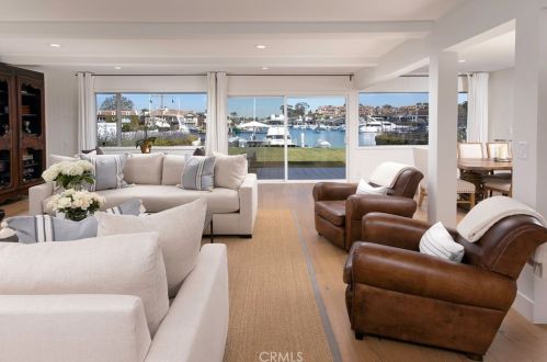 11 Harbor Island Rd, Newport Beach CA  92660 exterior