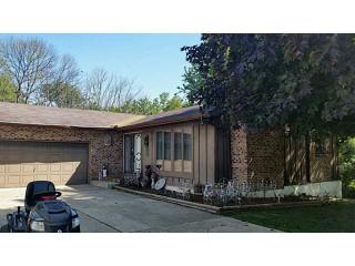 5479 Phillips Cir, Urbana, OH 43078-9450