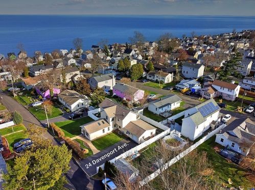 24 Davenport Ave, Milford, CT 06460-7825