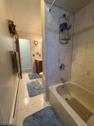 26 Hillsdale Dr, Wantage NJ  07461-4026 exterior