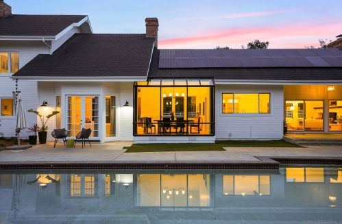 3355 Dove Hollow Rd, Encinitas CA  92024-7240 exterior