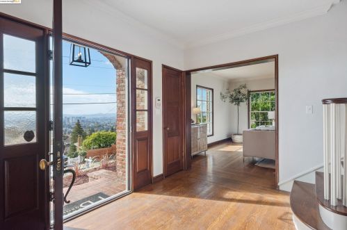 22 Alta Ave, Oakland CA  94611-3402 exterior