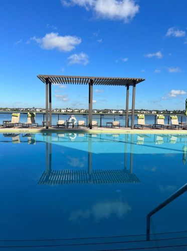 15832 91st Ct, Hialeah FL  33018-1951 exterior