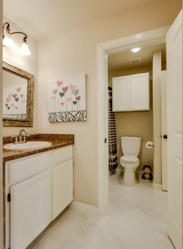 4004 Rothschild Dr, Lewisville TX  75022-5339 exterior