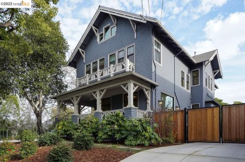 3324 Kempton Ave, Oakland, CA 94611-5826