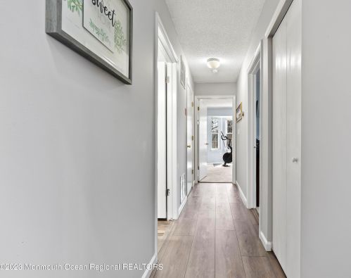 76 Players Cir, Tinton Falls NJ  07724-3805 exterior