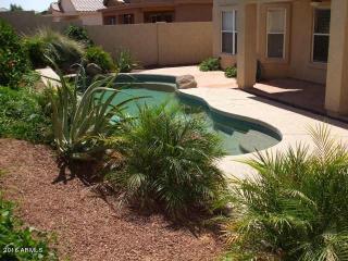 15738 Calavar Rd, Sun City, AZ 85379-5612
