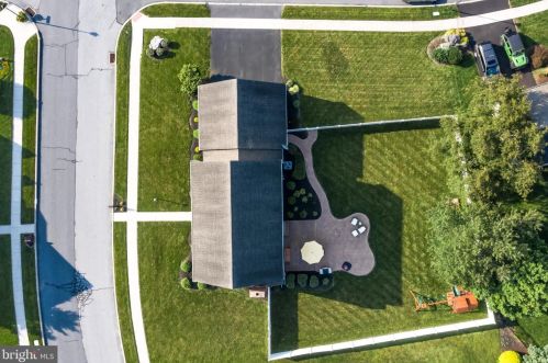 5915 Westover Dr, Navy Sup Dpt PA  17050-6871 exterior