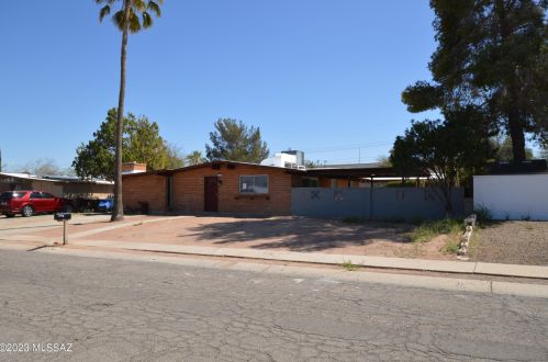 7118 Elbow Bay Dr, Tucson AZ  85710-1322 exterior